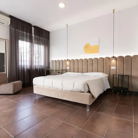 Liliana Hotel