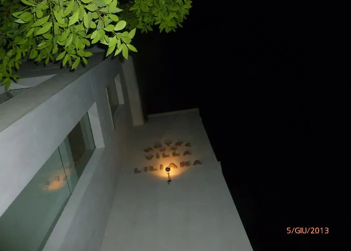 Liliana فندق تّشيرفييا