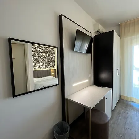 Hotel Liliana 3*