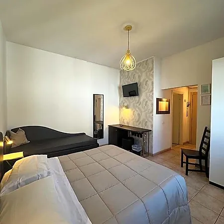 Hotel Liliana 3*