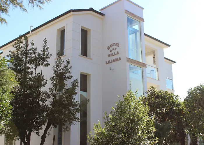 Liliana 3* チェルヴィア